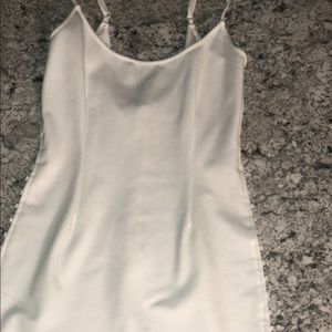 White bodycon dress